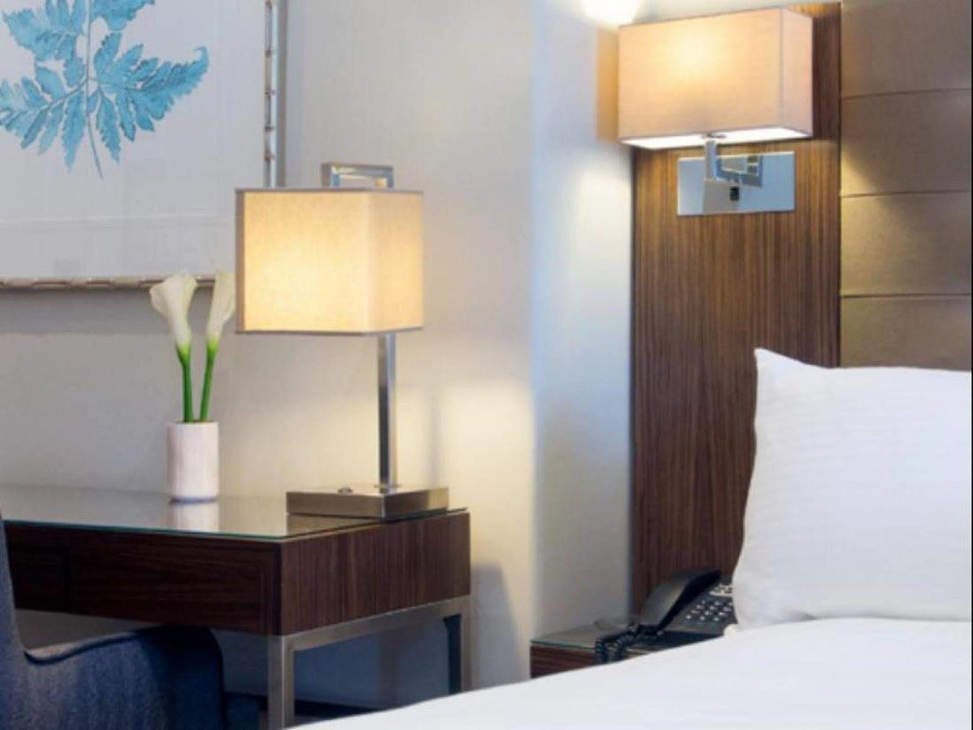 Royal Hotel Randwick Sydney Bagian luar foto